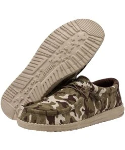 Hey Dude Men's Camo Flag Wally Shoe