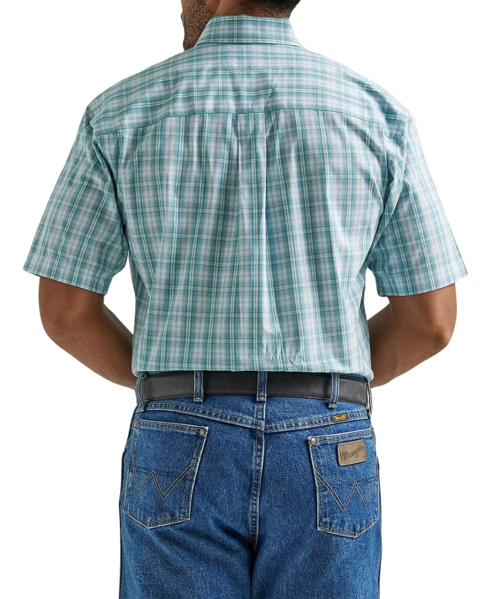 Wrangler Men's George Strait Plaid Button Down Shirt 2 Wrangler Men's George Strait Plaid Button Down Shirt - Image 2